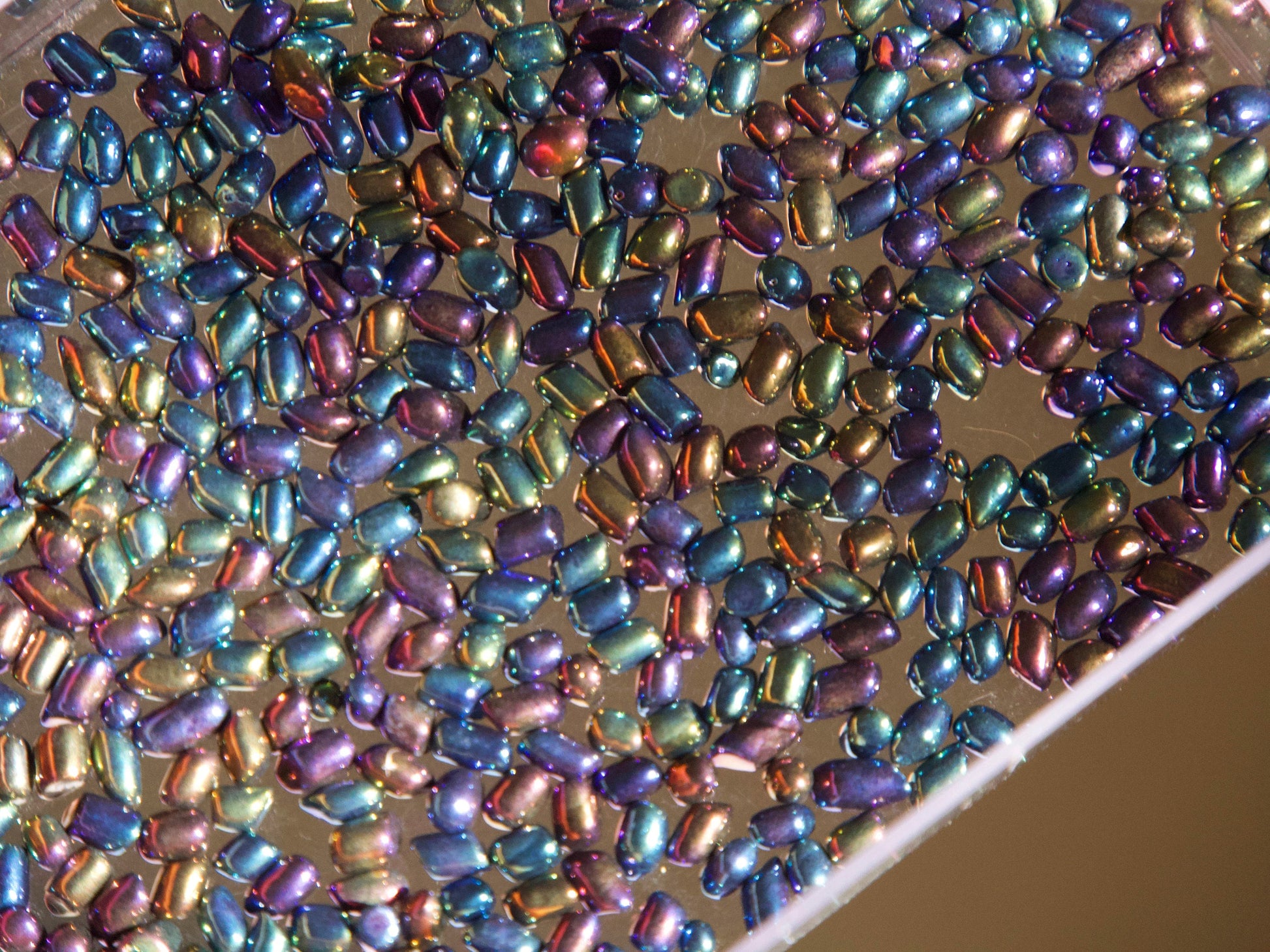 10g Irregular Electroplated Paint Chameleon Stones/ Holographic Rainbow Iridescent Beads/ Colorful Bubble rocks/ Nail art & Crafts Deco