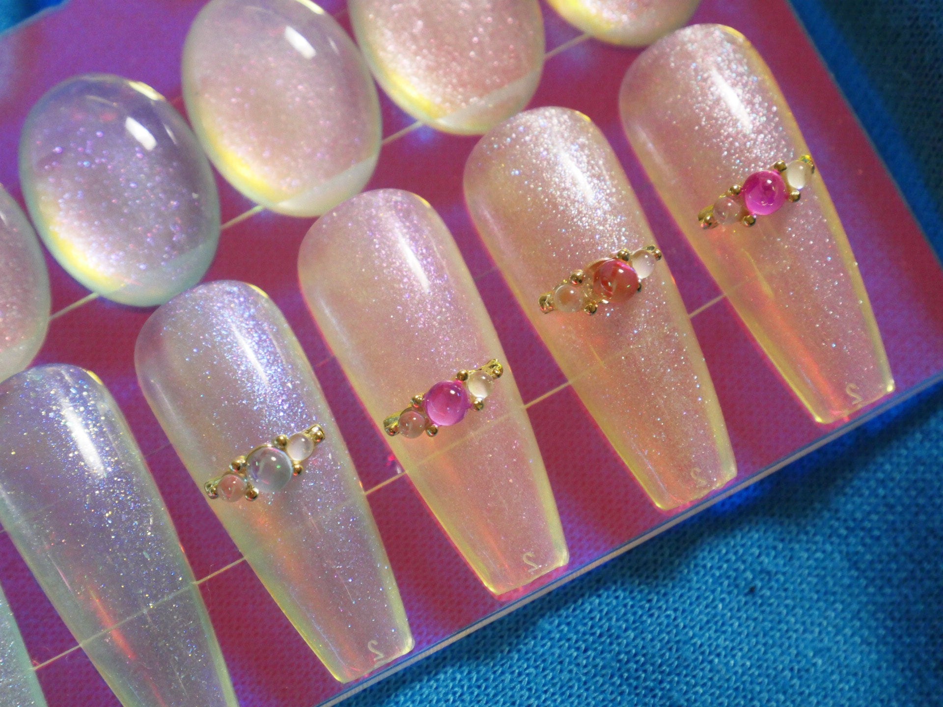 5pcs Mocha Glass Beads Nail Jewelry/ Polar light Pearls Nail art Charm / Luminous Mocha light-catching Bead Nail Studs