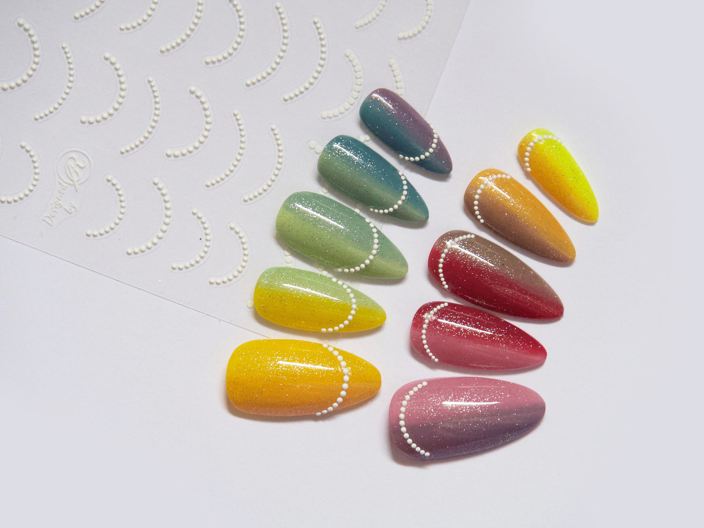 White Dots Smile Arch nail sticker