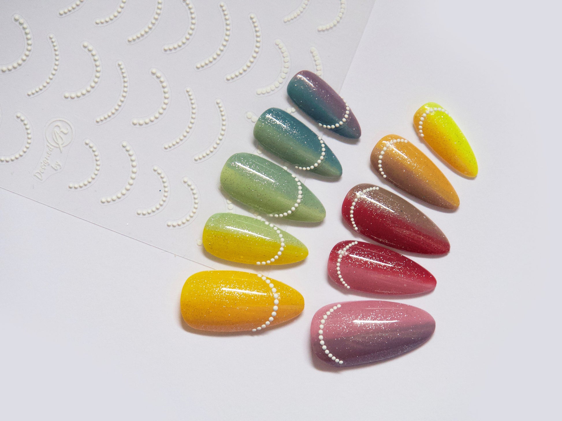 White Dots Smile Arch nail sticker