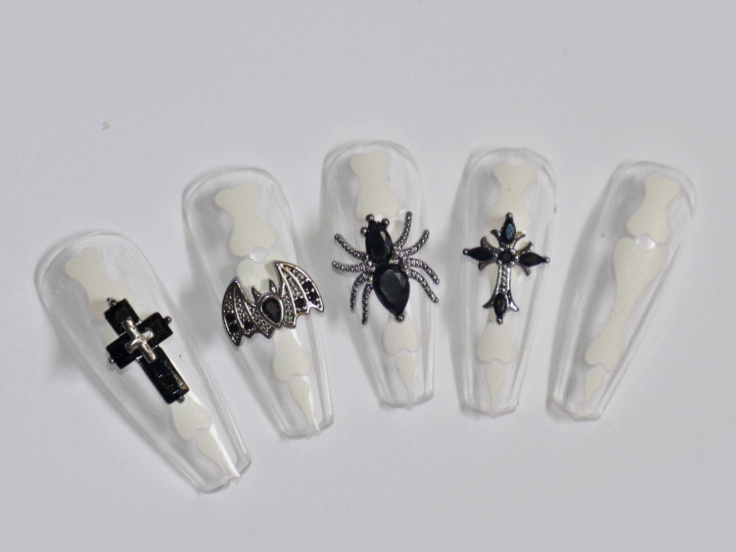 4pcs Black Zircon Spider Cross Bat Nail Decals/ Spooky Darkness Witch Nail DIY/ Horror Party Halloween 3D Punk Nail Jewelry Charms