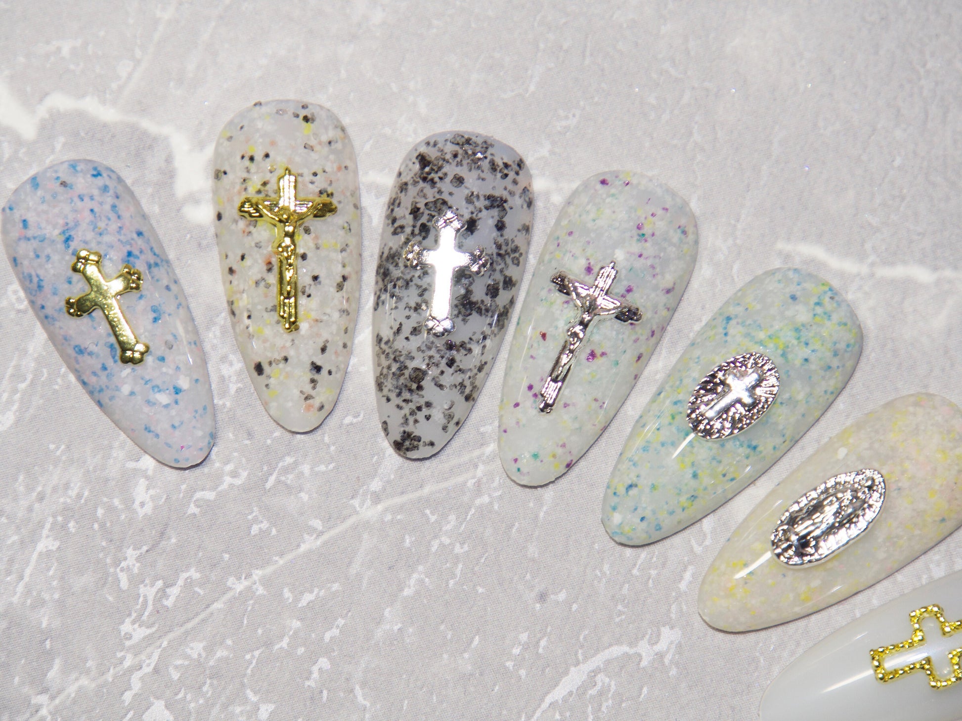 5pcs Cross Crucifix Nail Decal