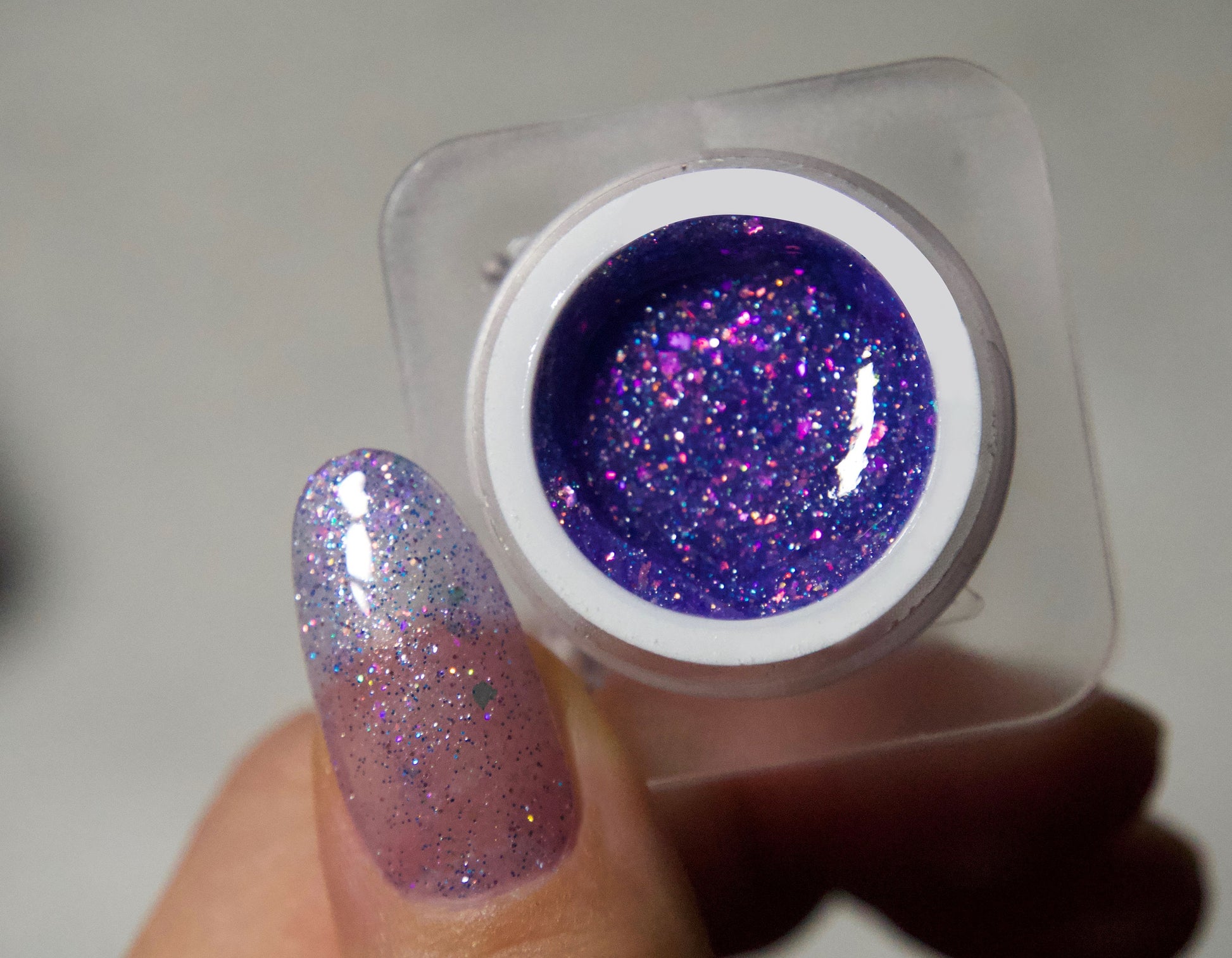 5g Pink Purple Glitter Nail UV Gel/ High Density Sparkle Shimmer Glittery Gel Polish/ Soak off Halo Reflective Manicure Pedicure Supply