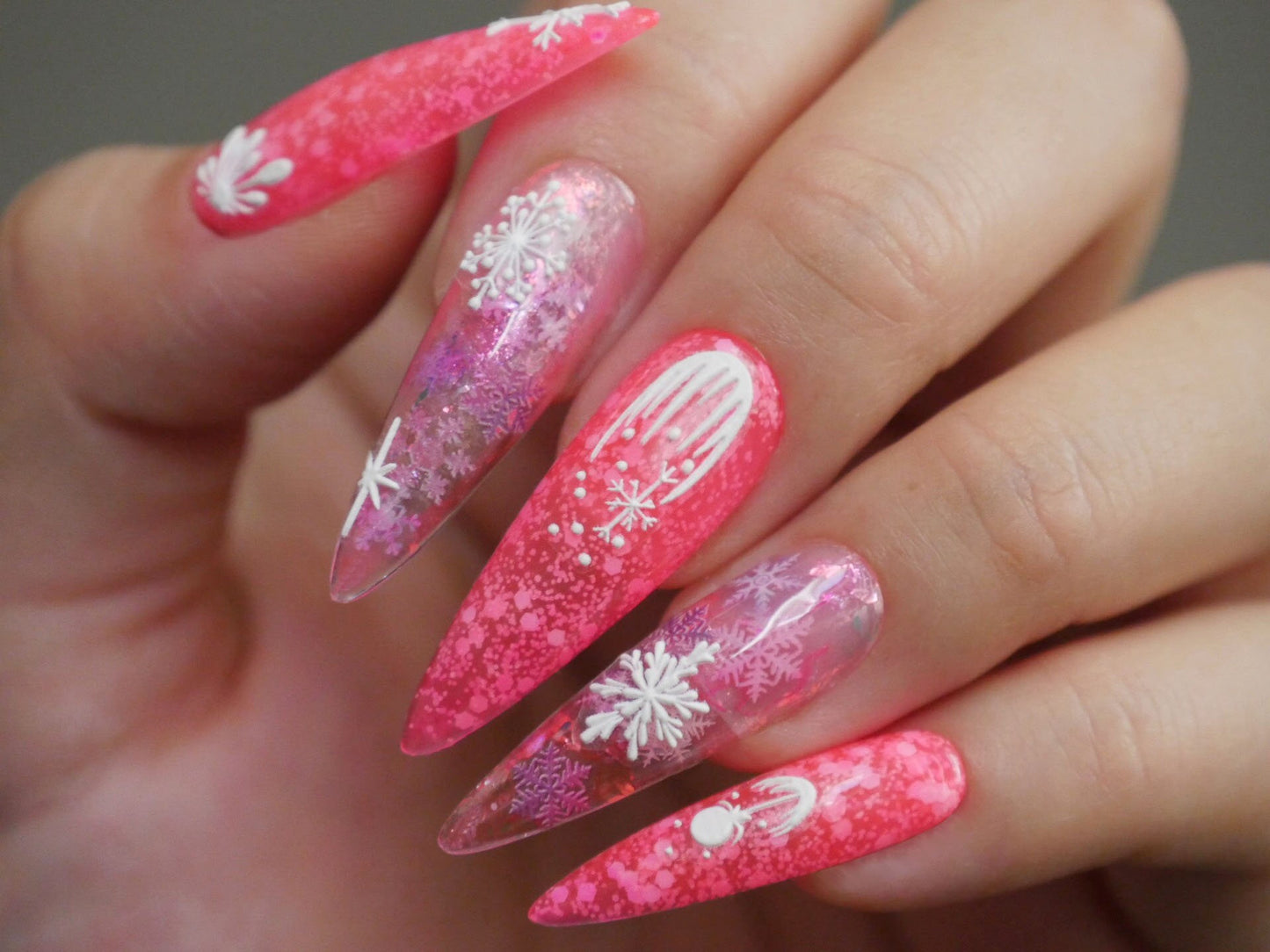 Neon Pink Winter Snow Flakes Customized Press on Nail for Christmas