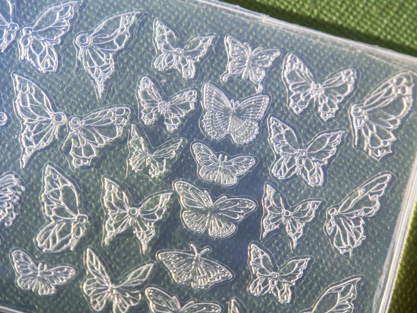 Butterfly Wing Silica Mould Nail Art DIY Decal Design/ Silica 3D Fluttering Beauty Graceful Butterfly Template Gel polish Mold Manicure